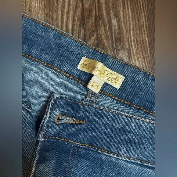 NWT Bell bottom jeans - Picture 2 of 4